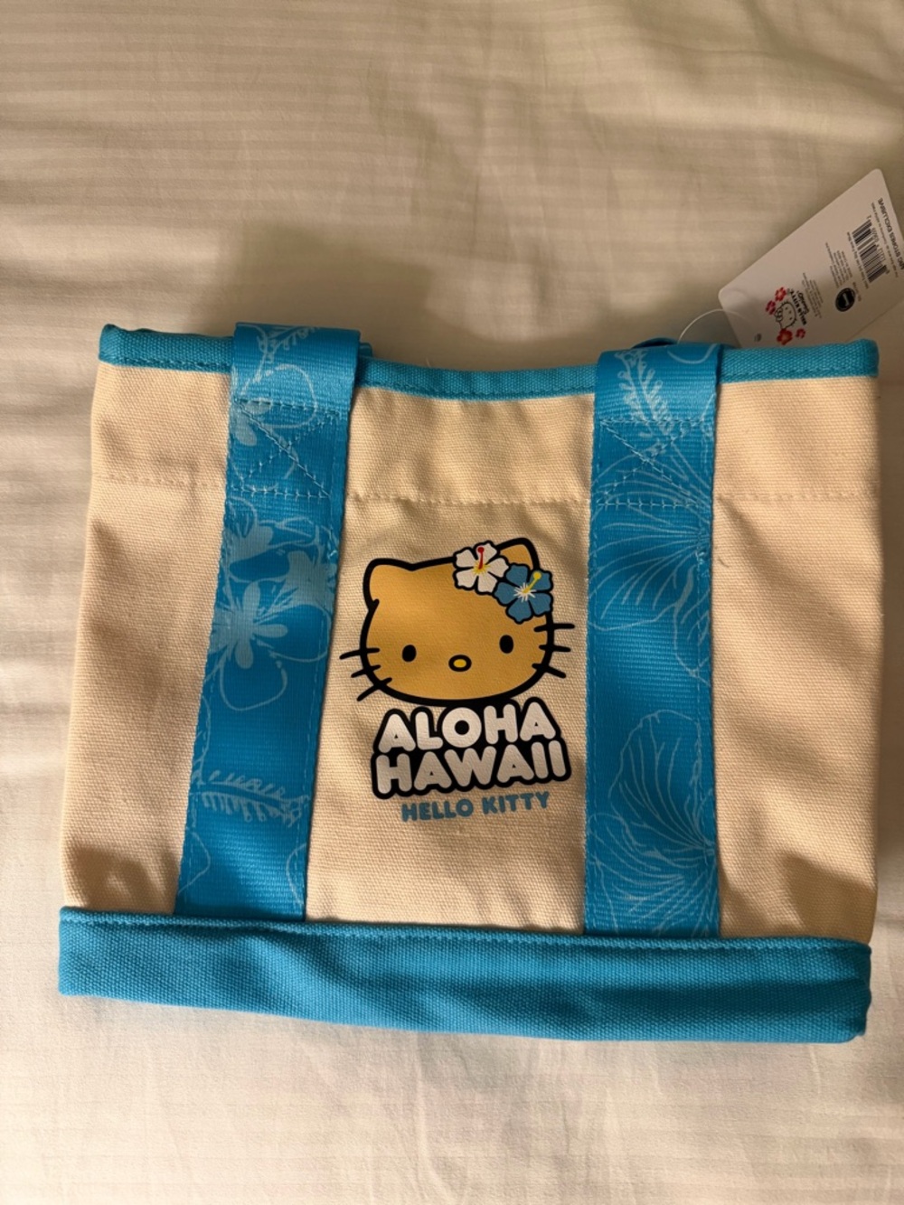 Hello Kitty Canvas Aloha Hawaii Tote in Cream & Turquoise